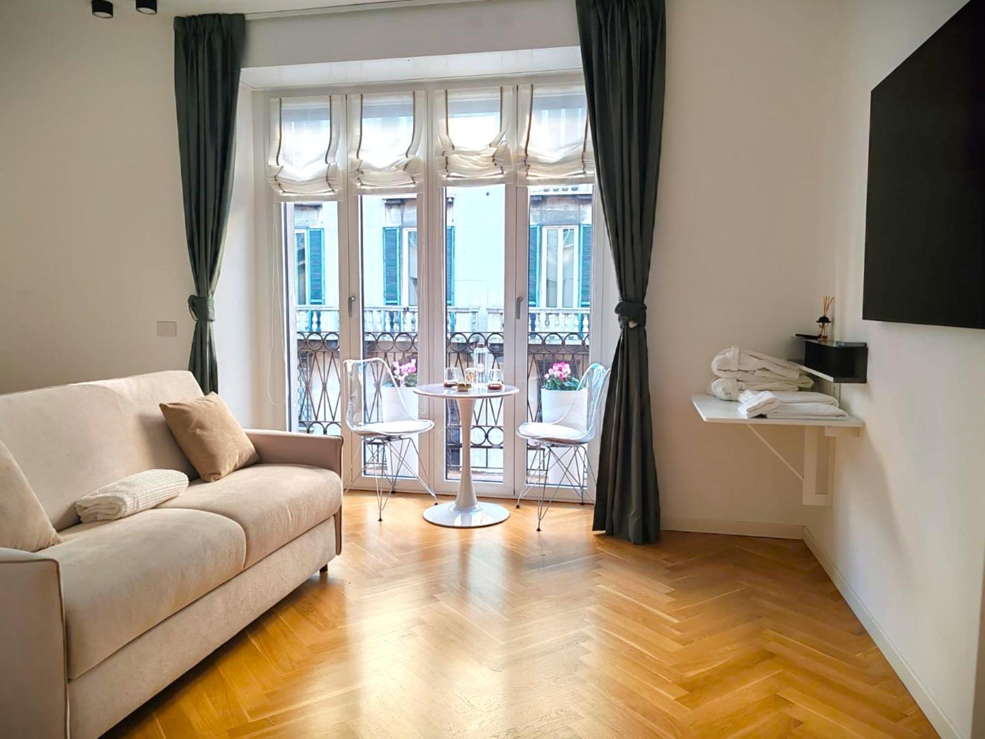 B And G San Babila- Luxury In The Heart Of Milano - Design District Hotel Екстериор снимка